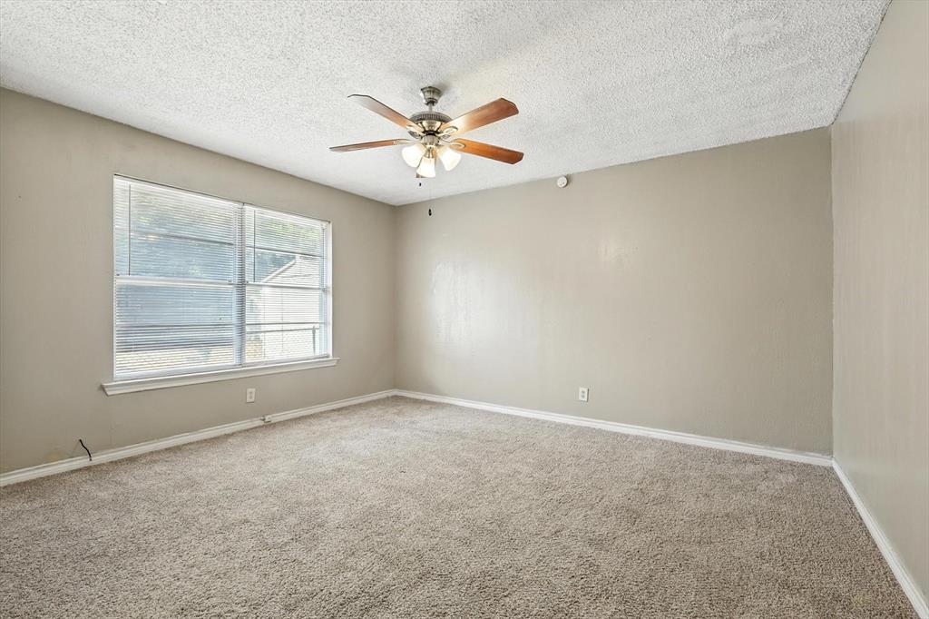 Cedar Heights Acreage - Residential