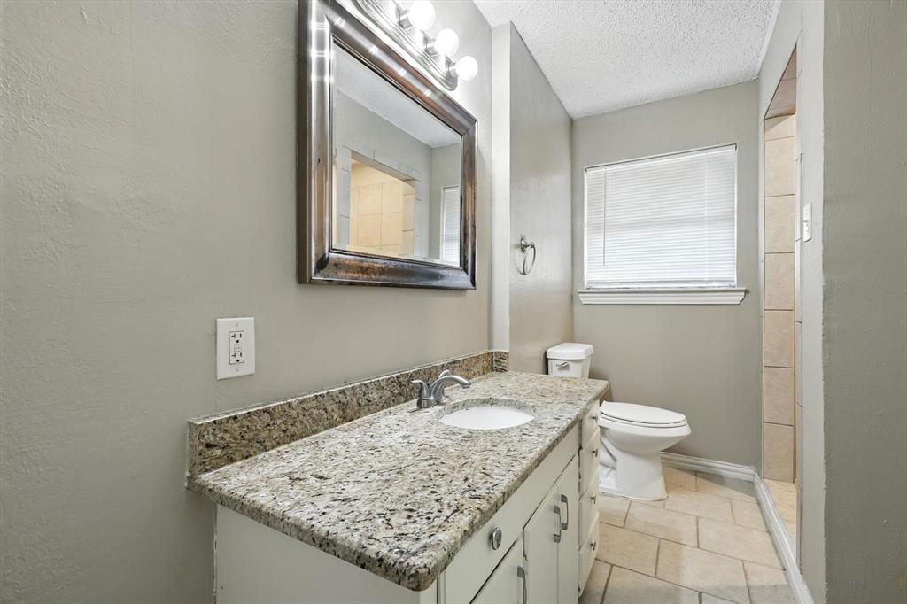 Cedar Heights Acreage - Residential