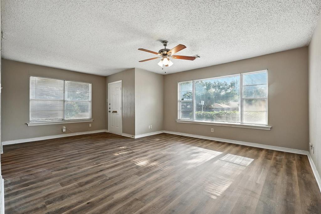 Cedar Heights Acreage - Residential