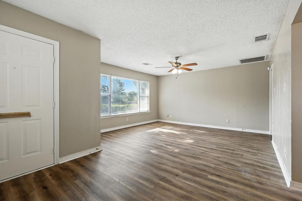 Cedar Heights Acreage - Residential