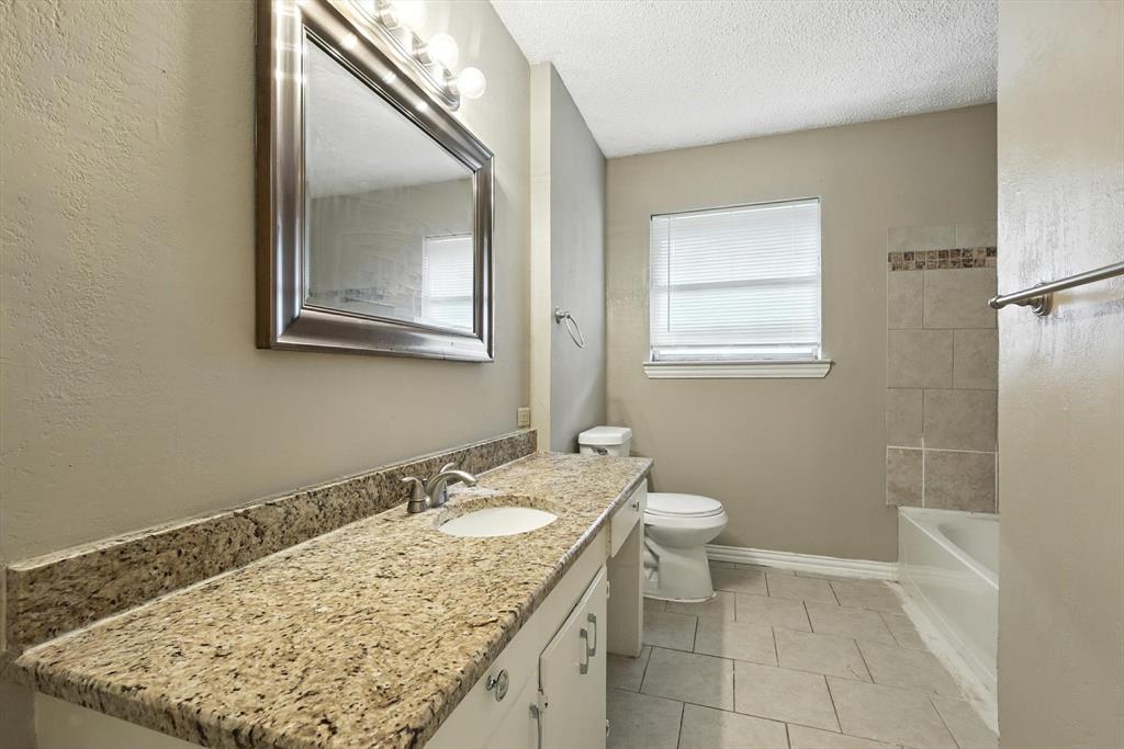 Cedar Heights Acreage - Residential