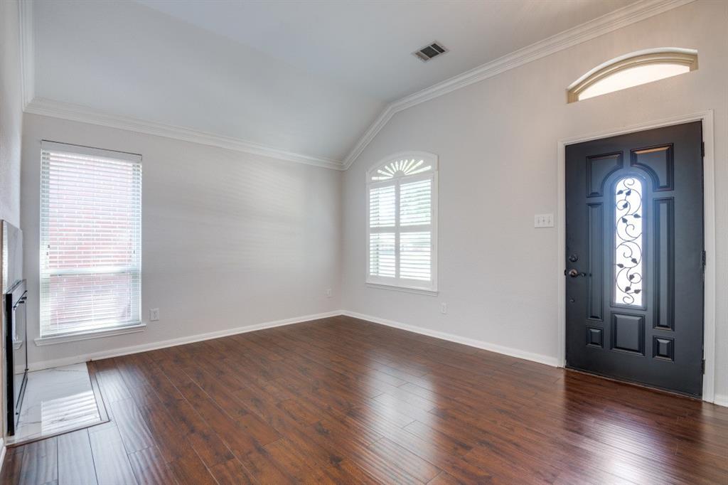 6728 Saddletree Trail