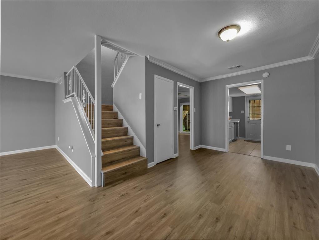 Mountain Creek Twnhs 02 - Residential
