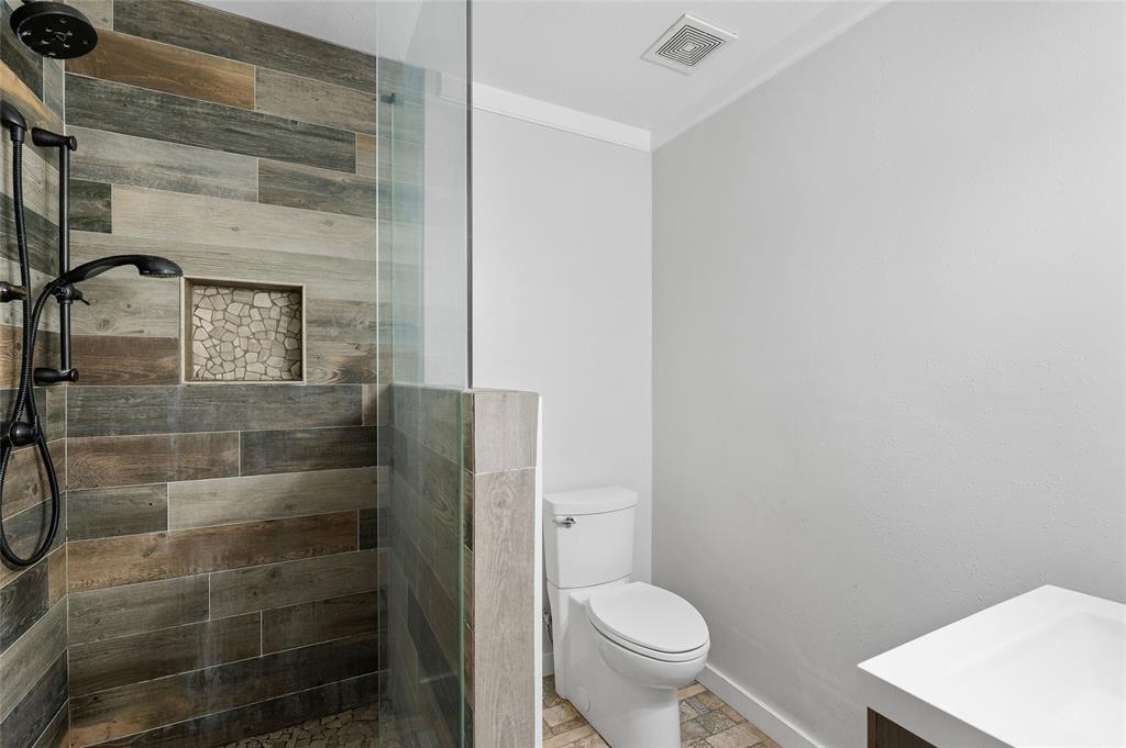 G-1355 WARDEN WILLIAM A-G1355 - Residential