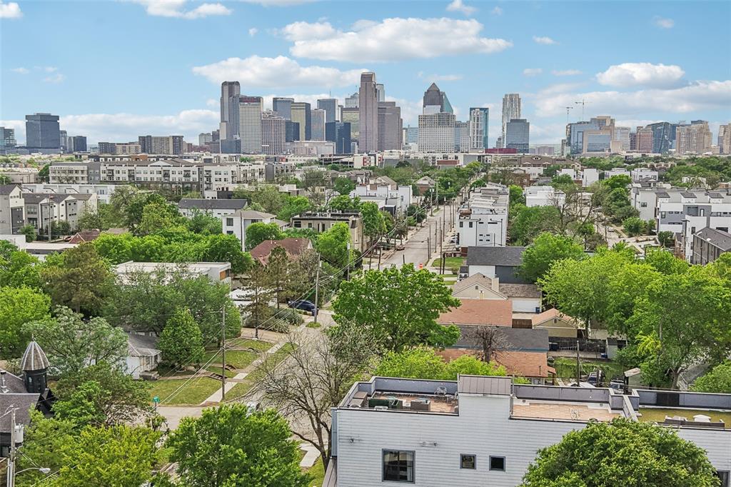 4407 Munger Avenue Condominiums - Residential