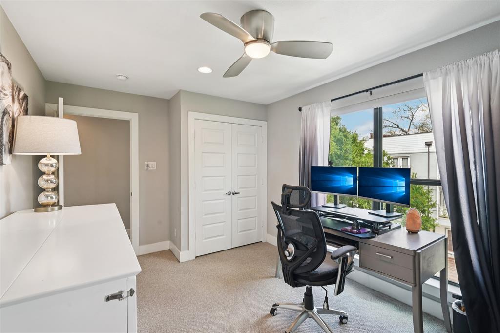 4407 Munger Avenue Condominiums - Residential