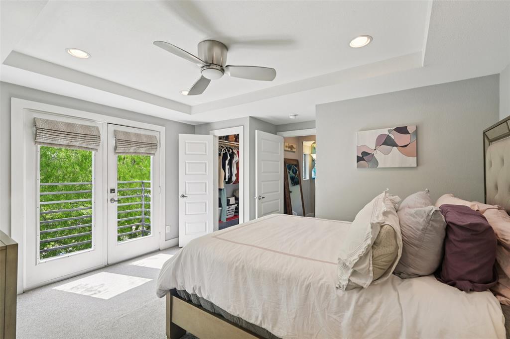 4407 Munger Avenue Condominiums - Residential