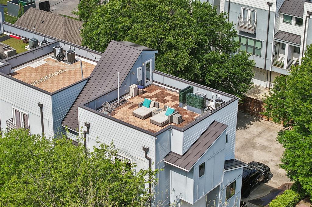 4407 Munger Avenue 1