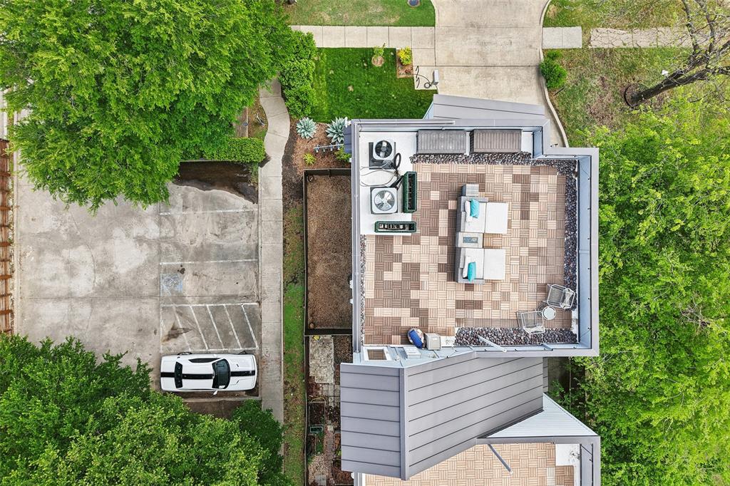 4407 Munger Avenue Condominiums - Residential