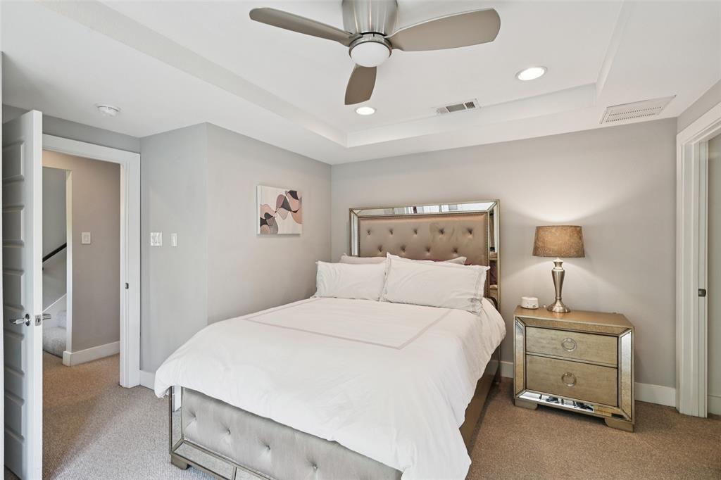 4407 Munger Avenue Condominiums - Residential