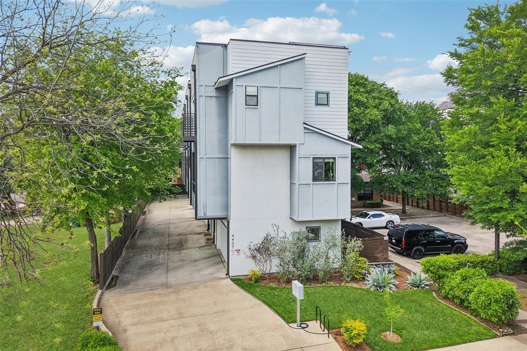 4407 Munger Avenue Condominiums - Residential