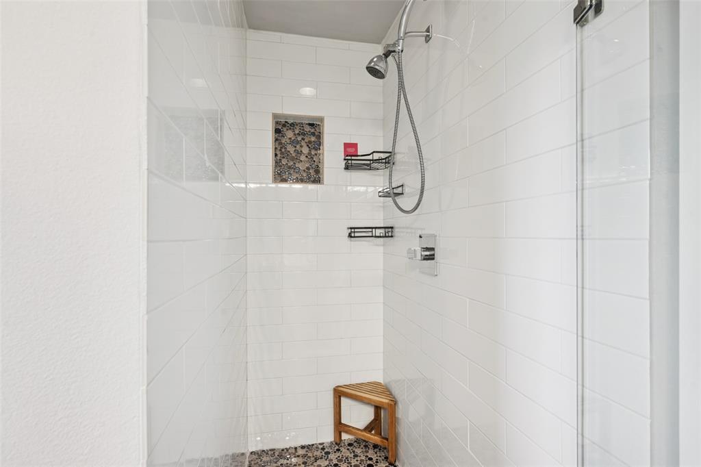 4407 Munger Avenue Condominiums - Residential