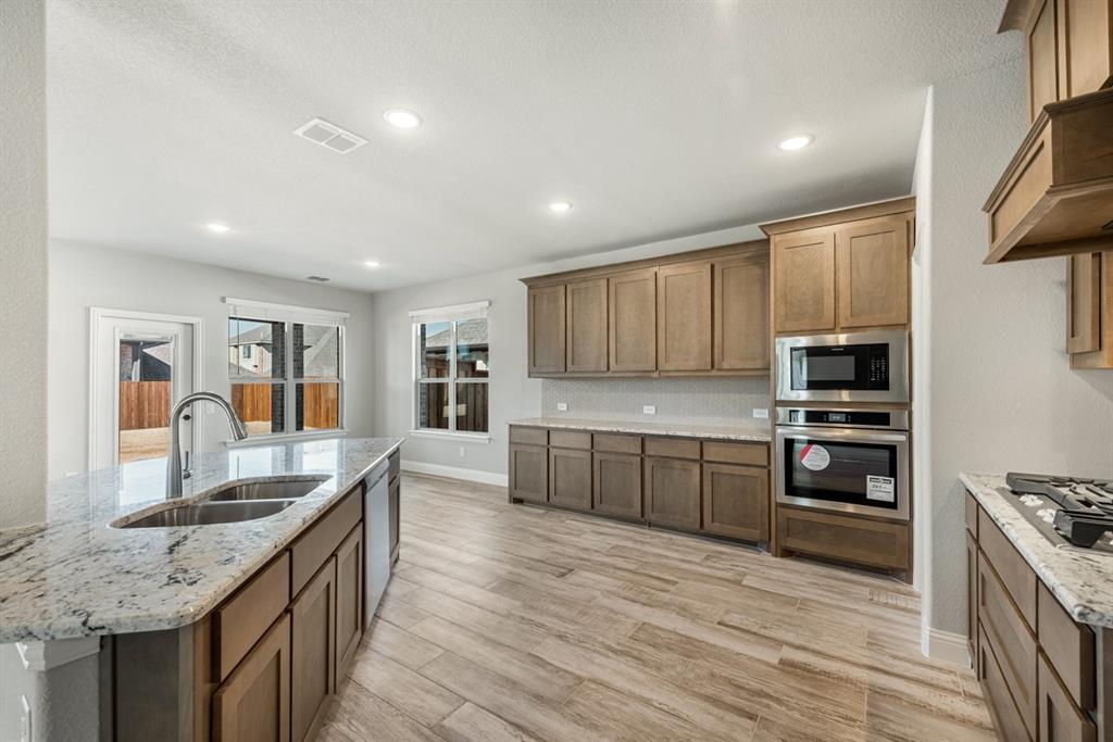 Devonshire - Residential