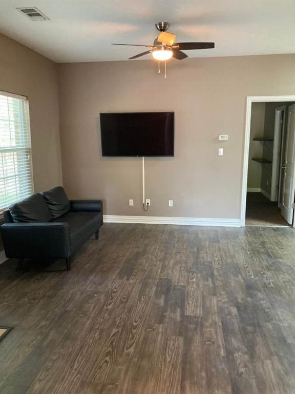514 E Brockett Street 516