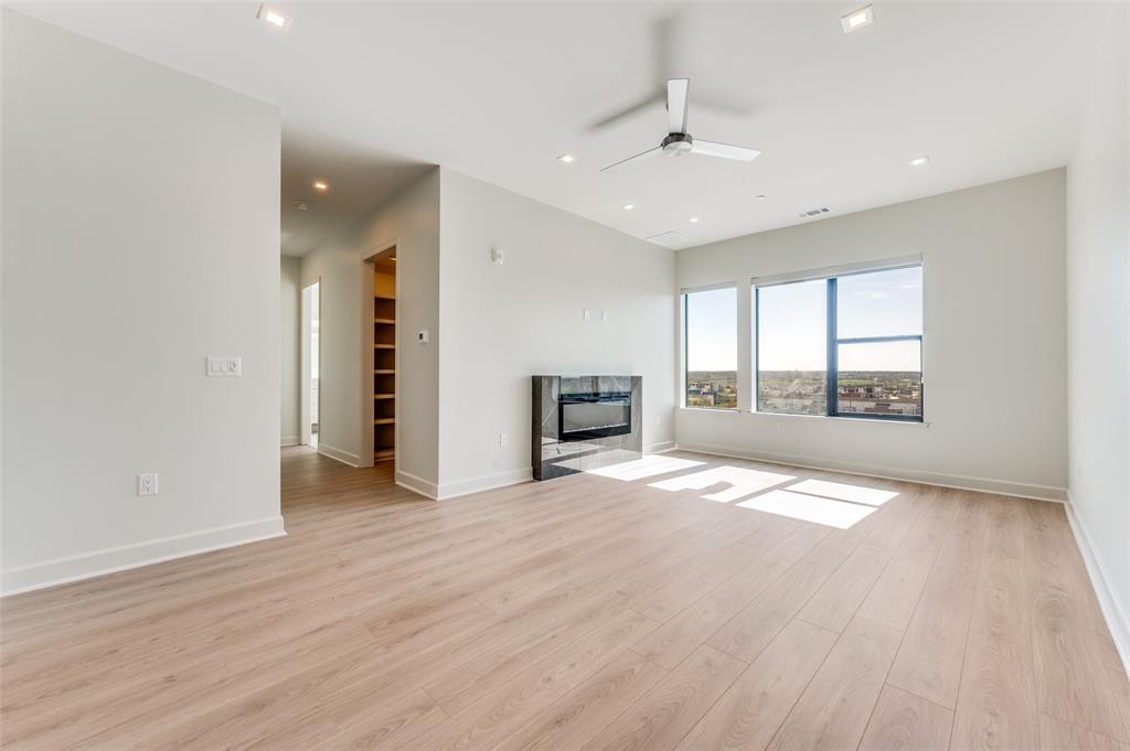 MANSFIELD R BLK C917 LTS 2-3 PT LT 4 ABND - Residential