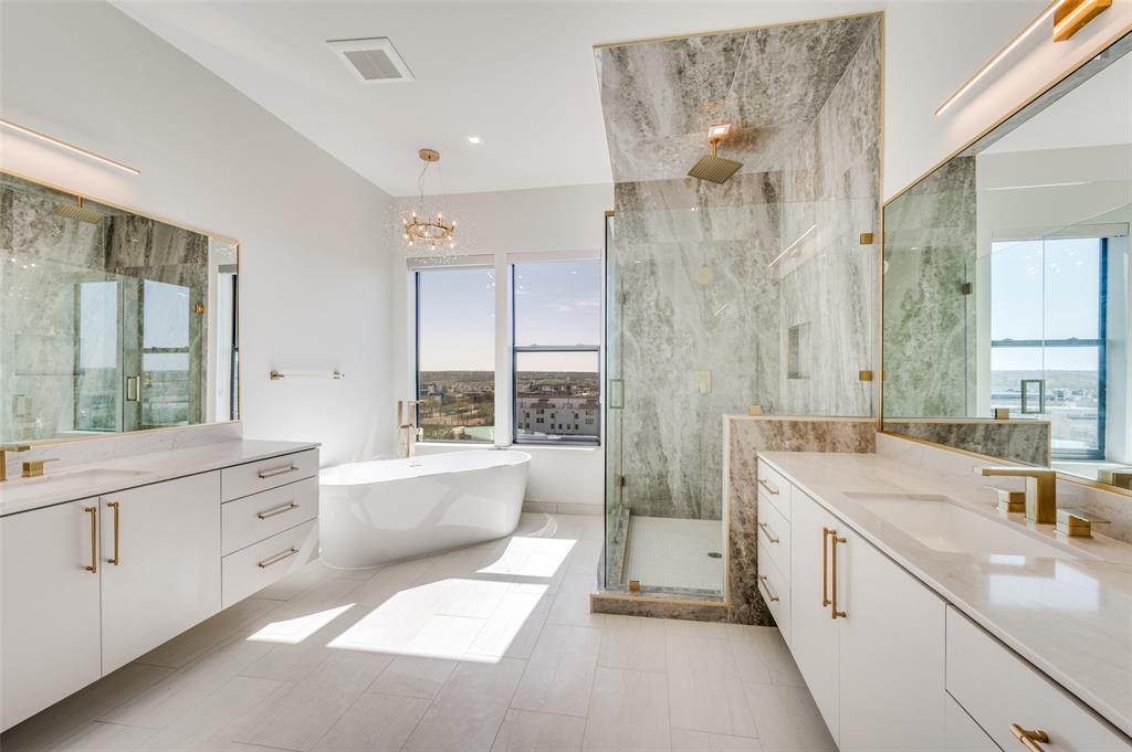 MANSFIELD R BLK C917 LTS 2-3 PT LT 4 ABND - Residential