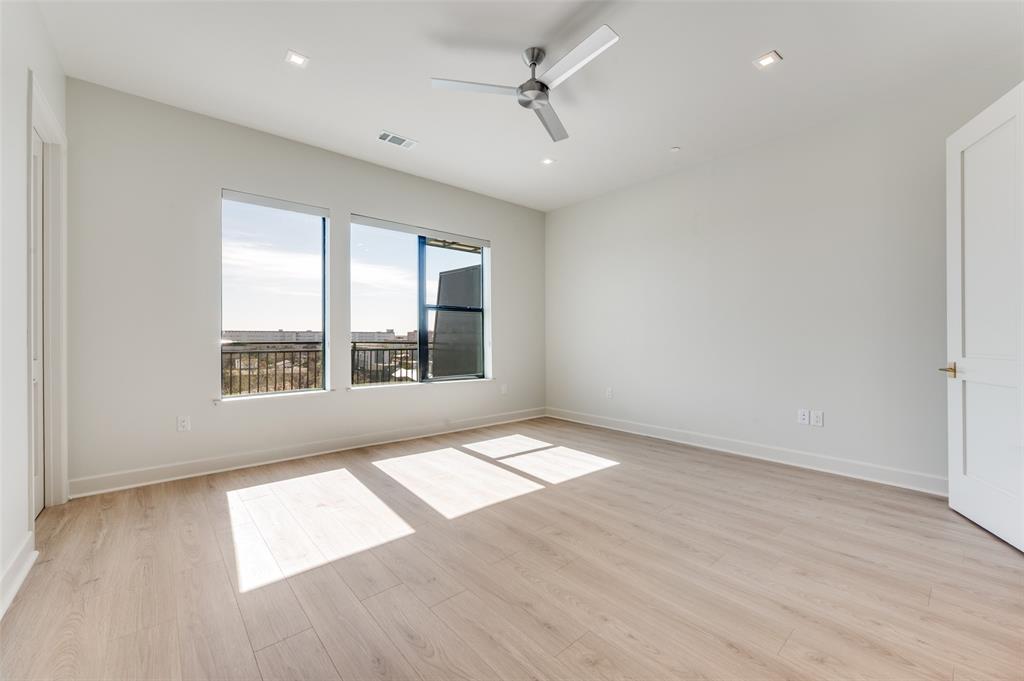 MANSFIELD R BLK C917 LTS 2-3 PT LT 4 ABND - Residential