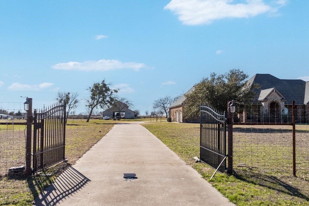 820 Alysa Lane