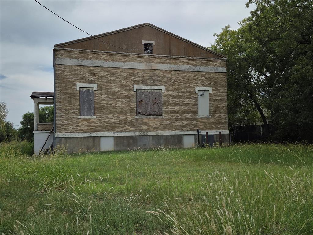 506 Sanders Street