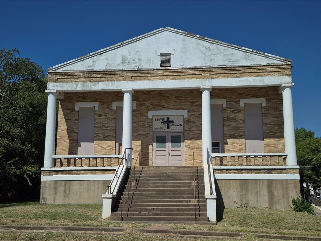 506 Sanders Street