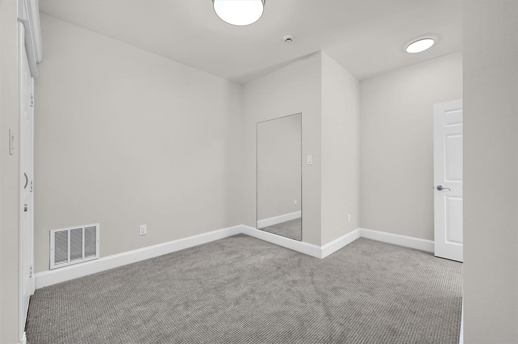 Forrest Glen - Residential