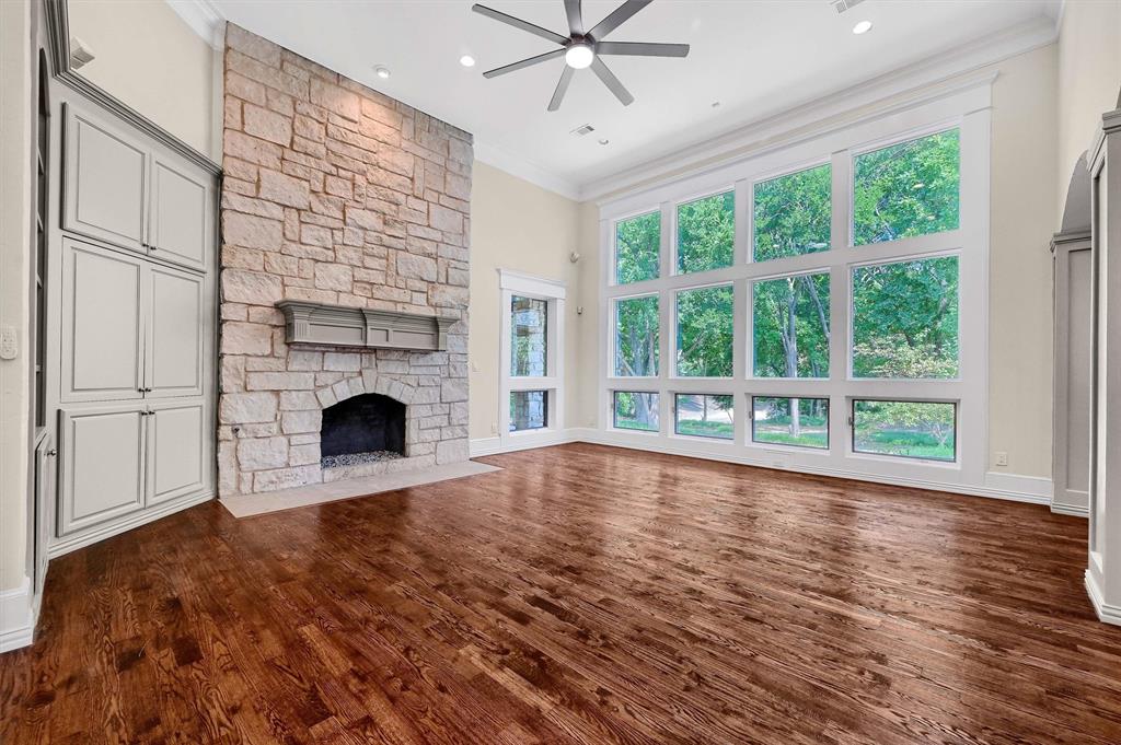 Forrest Glen - Residential