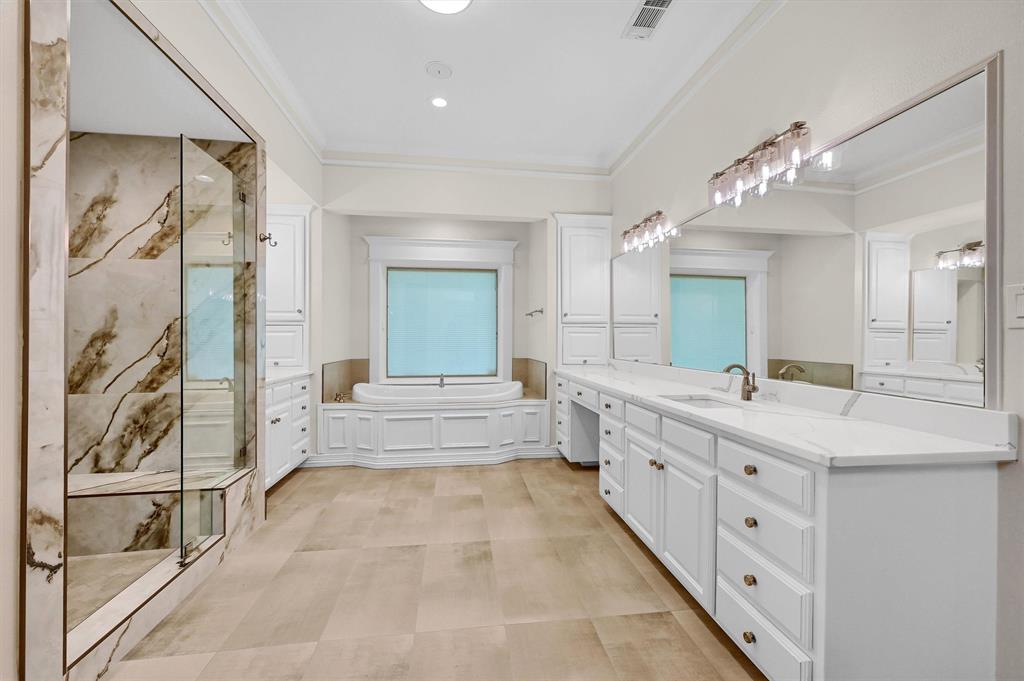 Forrest Glen - Residential