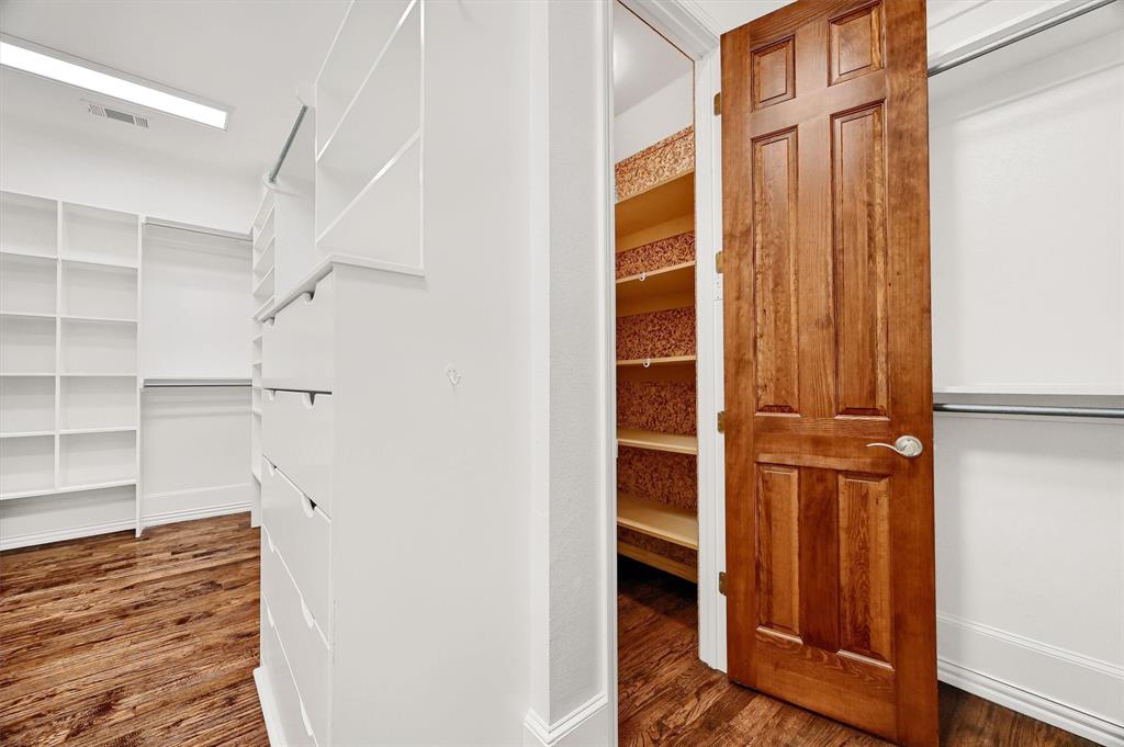 Forrest Glen - Residential