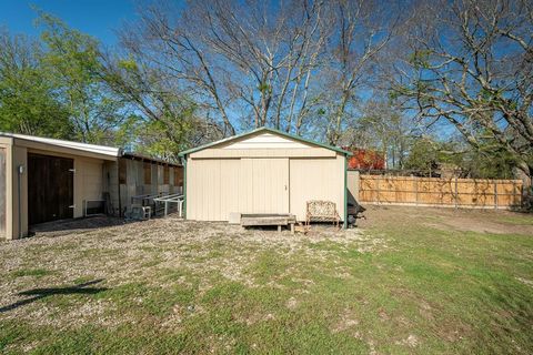 A home in Van Alstyne