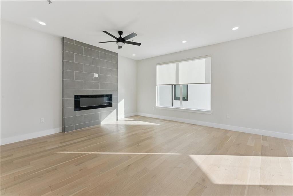 Seegar Townhomes - Residential