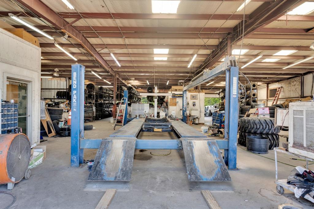 I H Reed - Commercial Sale