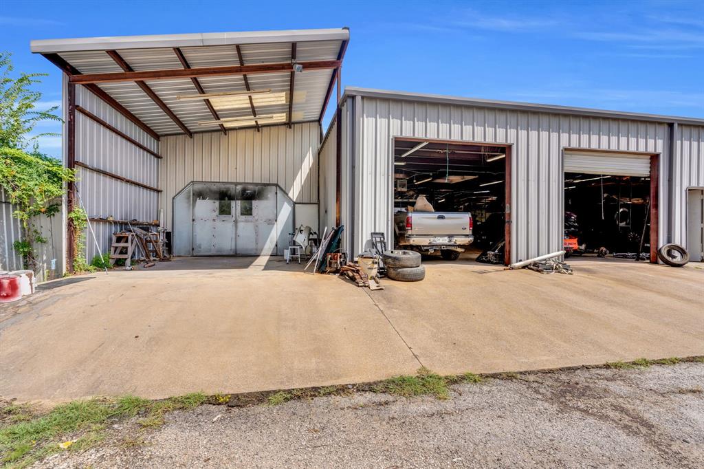 I H Reed - Commercial Sale