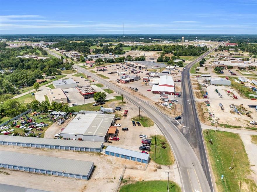 Opportunity awaits at 475 W Commerce. Over an acre of prime commercial property, located on the corner of Highway 84 and less than a mile from I45. Purchase just the building and start fresh, or purchase both the property and this established business.