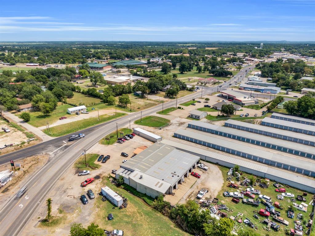 475 W Commerce Street