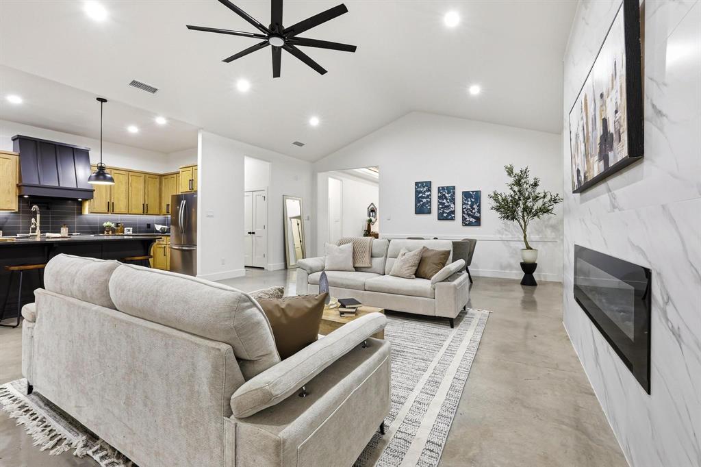 Hawkins-Couchworth Add - Residential