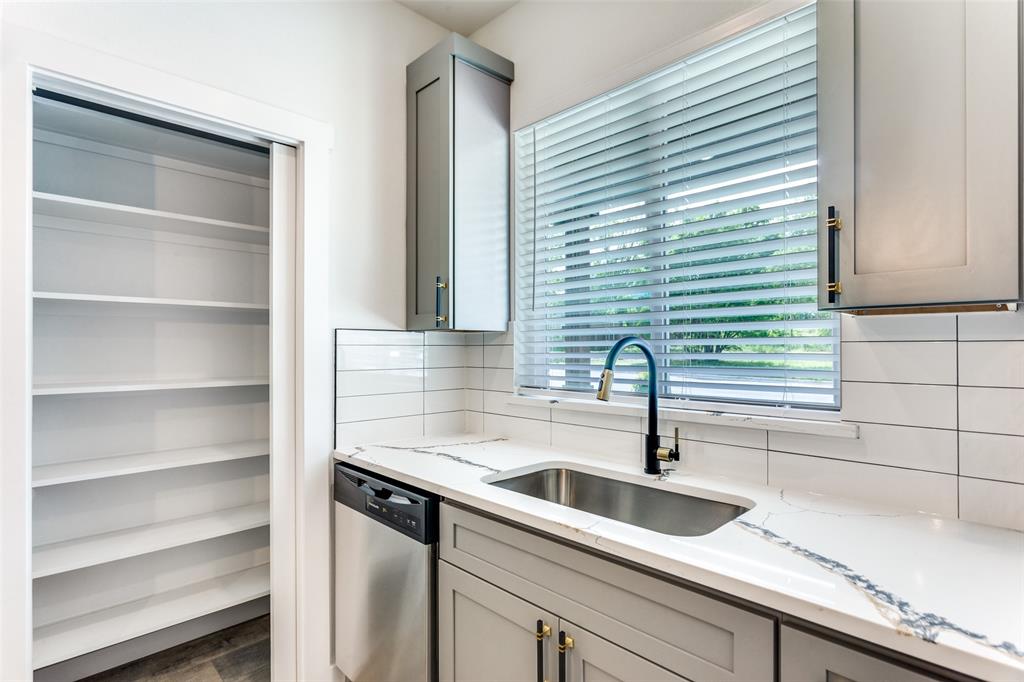 Lawn Terrace Add - Residential