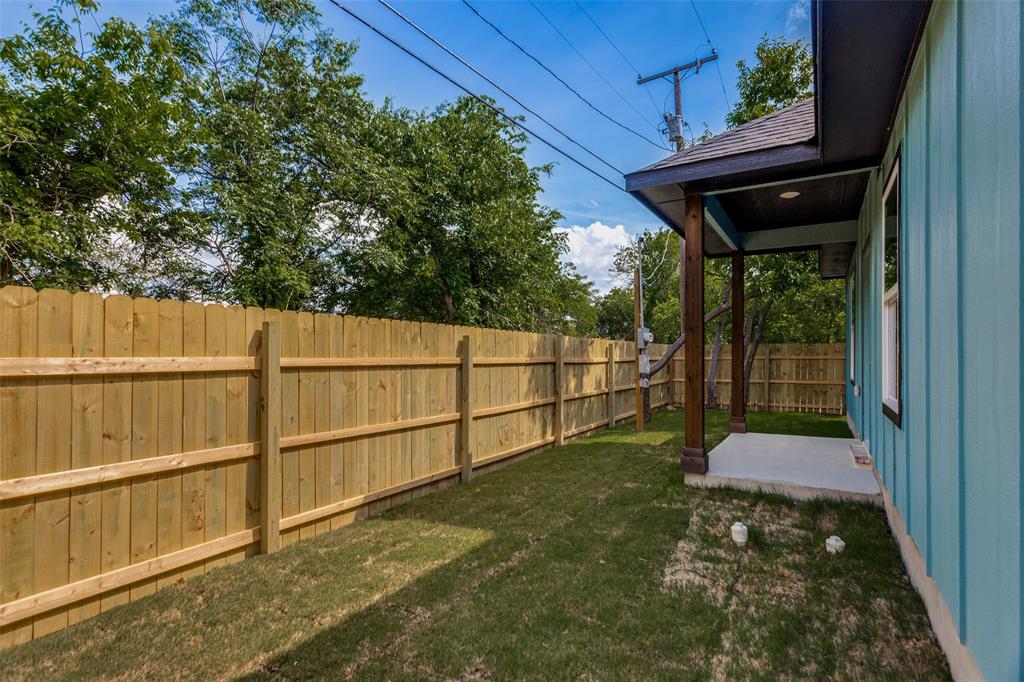 Lawn Terrace Add - Residential