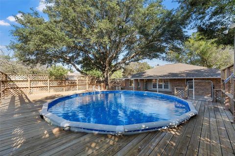Tiny photo for 606 Lyndon Drive, Woodway, TX 76712 (MLS # 21091605)