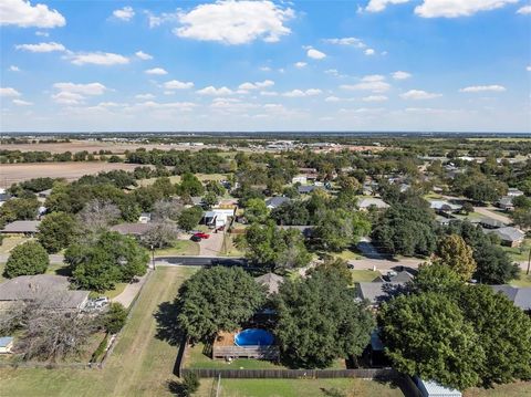 Tiny photo for 606 Lyndon Drive, Woodway, TX 76712 (MLS # 21091605)