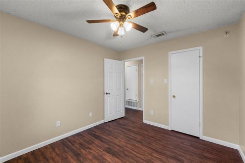 Tiny photo for 606 Lyndon Drive, Woodway, TX 76712 (MLS # 21091605)