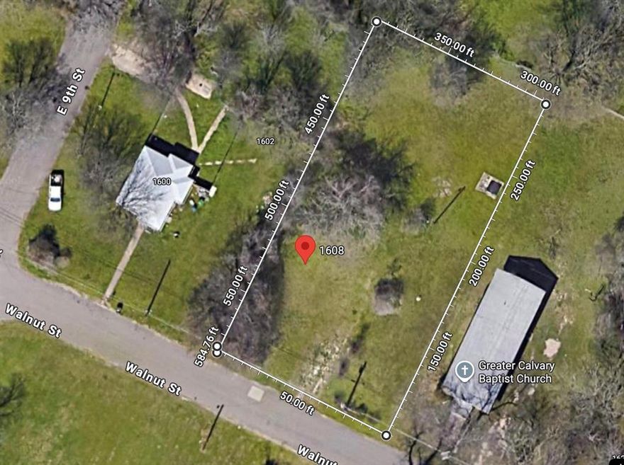 Great lot near Baylor University. 0.379 acres. Old home was demolished so it's ready for your vision. Property with the church next door also listed for sale.