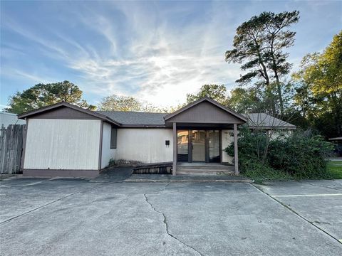 903 Pine Tree Road Longview TX 75604