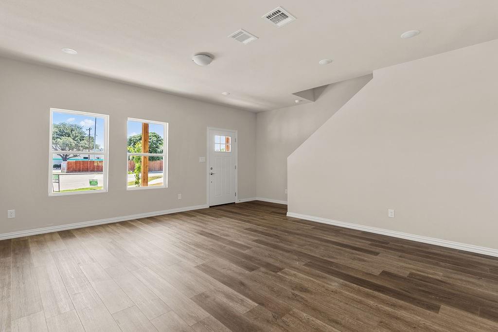 Riverside Estates - Residential