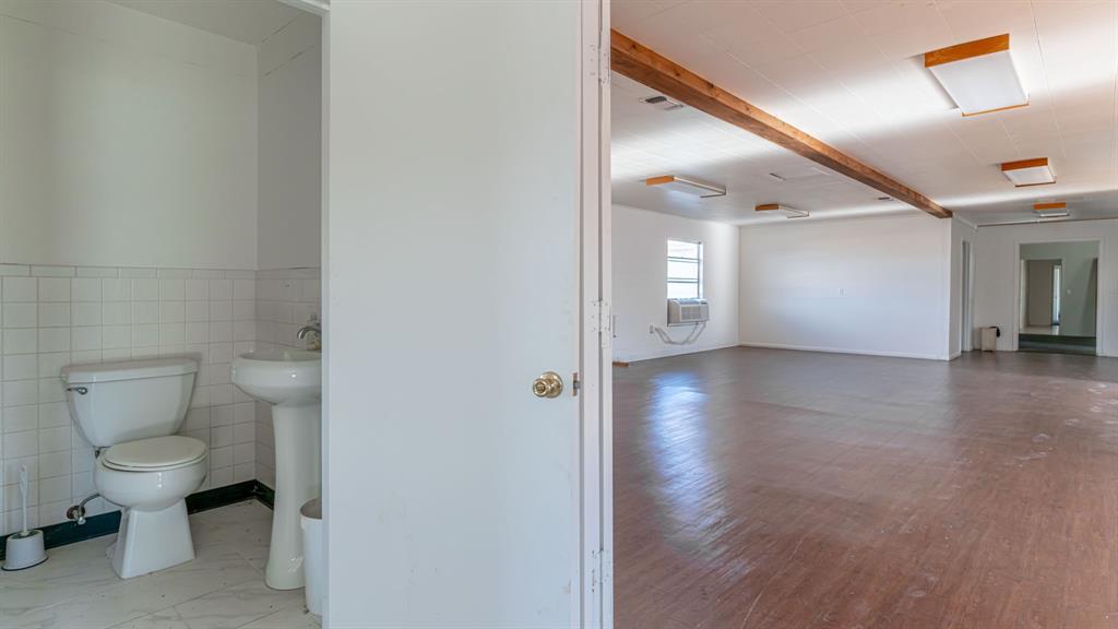 Davis 2nd Add - Commercial Sale