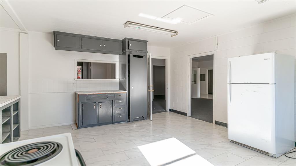 Davis 2nd Add - Commercial Sale