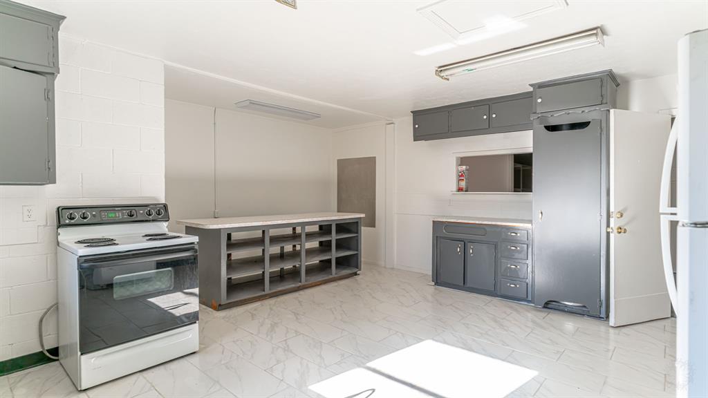 Davis 2nd Add - Commercial Sale