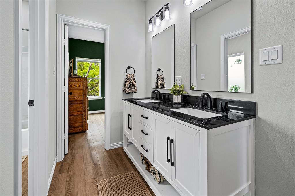 Canyon Creek - Residential