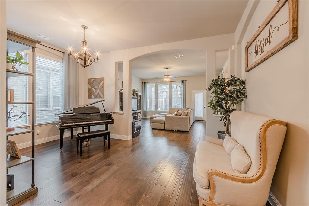 14733 Cedar Flat Way