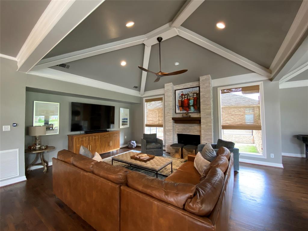 Photo 13 of 40 of 5309 Corinthian Bay Drive house