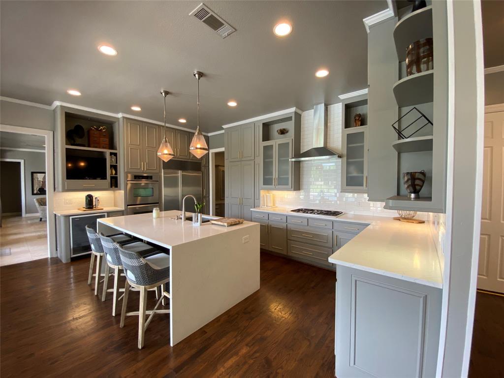 Photo 10 of 40 of 5309 Corinthian Bay Drive house